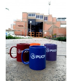 Taza de colores PUCP